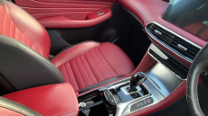 MG Hs 1.5 T-GDI Exclusive 5dr DCT Petrol Hatchback